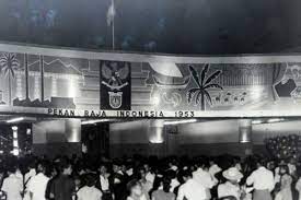 Jakarta Fair: Panggung Perdana Dunia Usaha